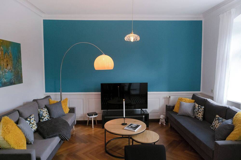 Ganze Wohnung, Bella casa - Business&Family - am Schloß - Parken-Smarttv-Netflix - 24h Check in in Ludwigsburg, Landkreis Ludwigsburg