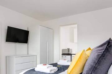 Apartment for 2 People in Wolverhampton, Birmingham Area, Photo 1
