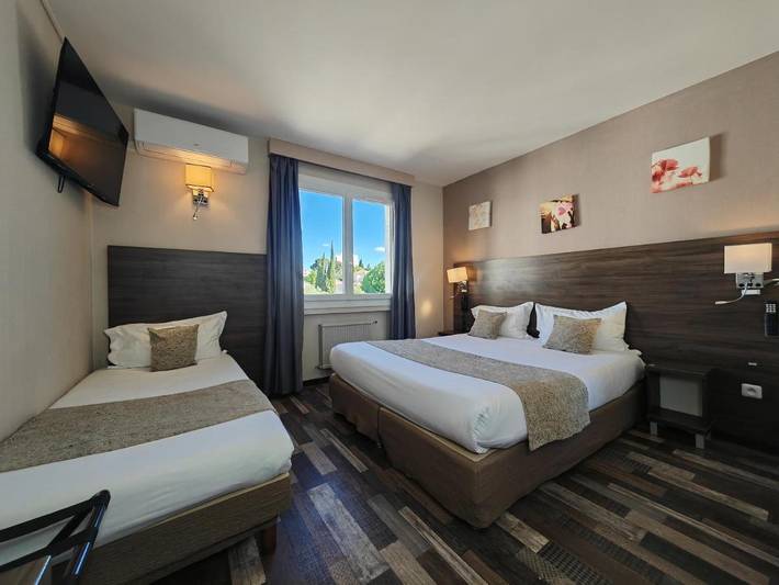 Hôtel pour 3 personnes, animaux acceptés