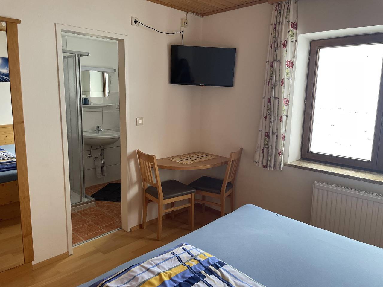 Doppelzimmer mit Dusche, Wc in Wagrain, Ski Amadé