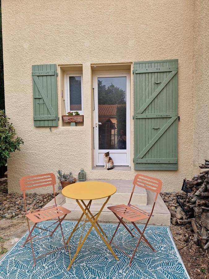 Maison de campagne pour 2 personnes, avec vue et jardin ainsi que terrasse et piscine à Le Soler - 2