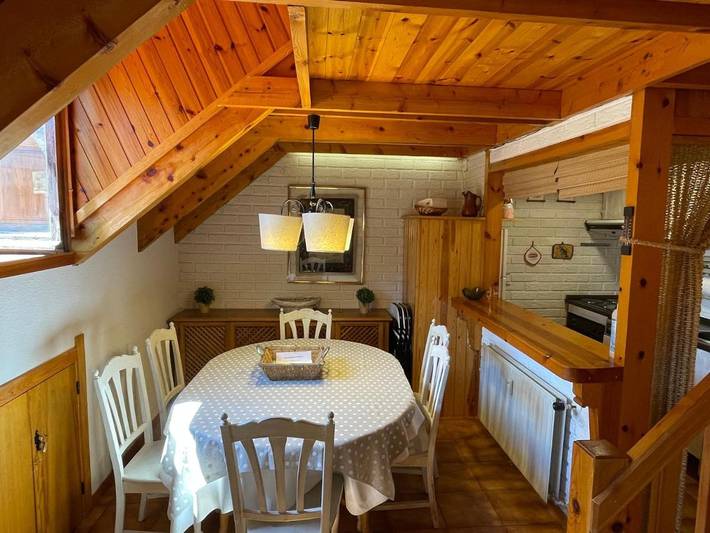 Gîte pour 7 personnes, avec sauna et piscine ainsi que jardin et vue dans Betren - 3