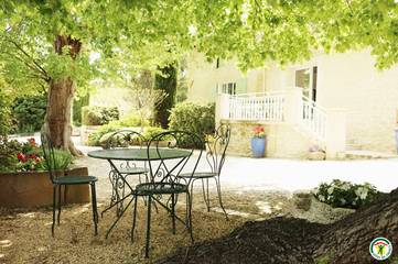 Gîte pour 2 personnes, avec jardin et terrasse dans la Drôme