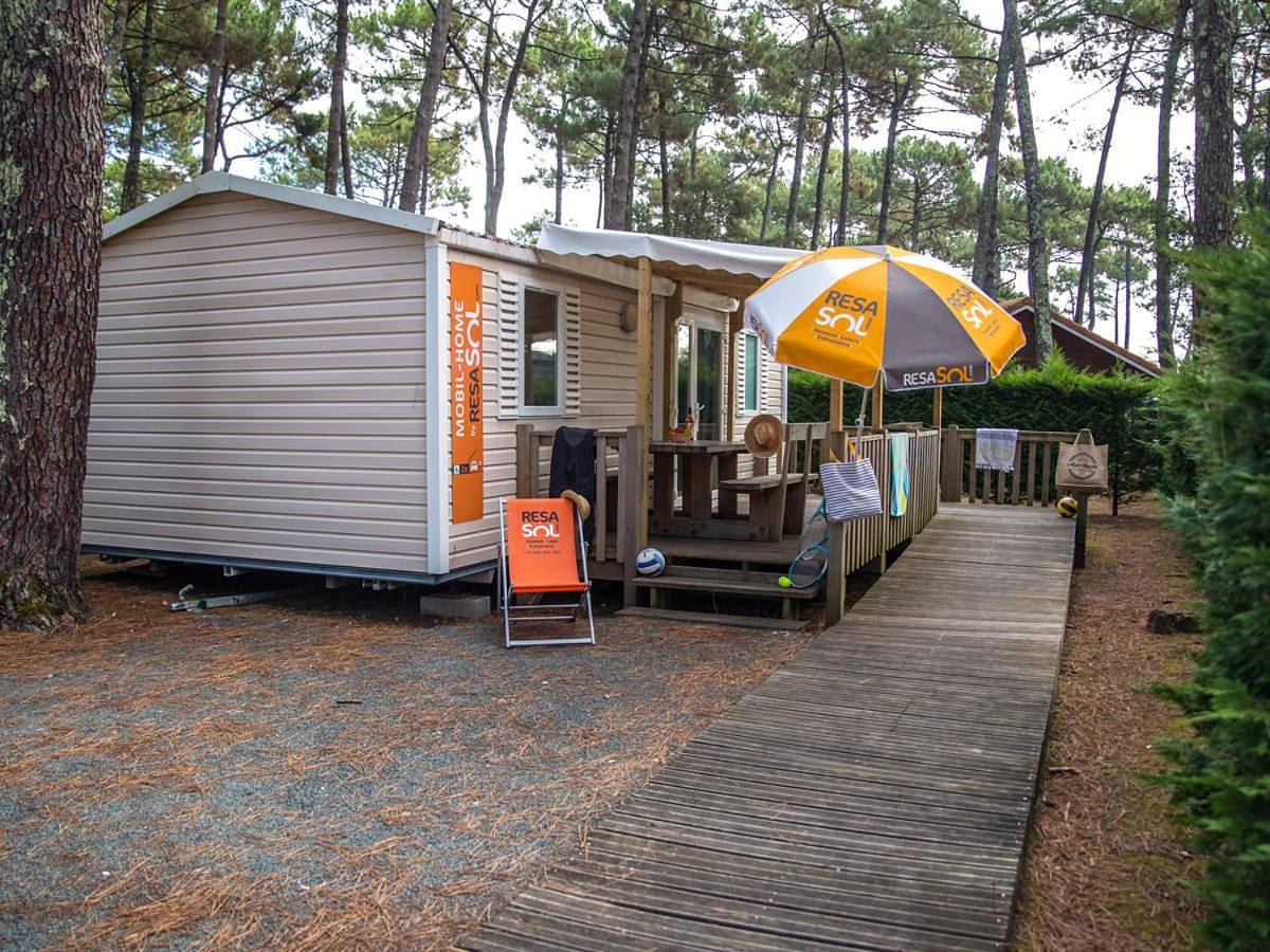 2-Bedroom Eco Bungalow in Messanges, Côte d’Argent