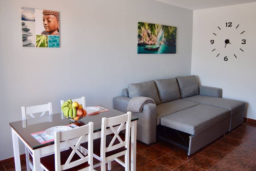 Entire apartment, Penthouse With Sea Views. in Los Silos, North Tenerife