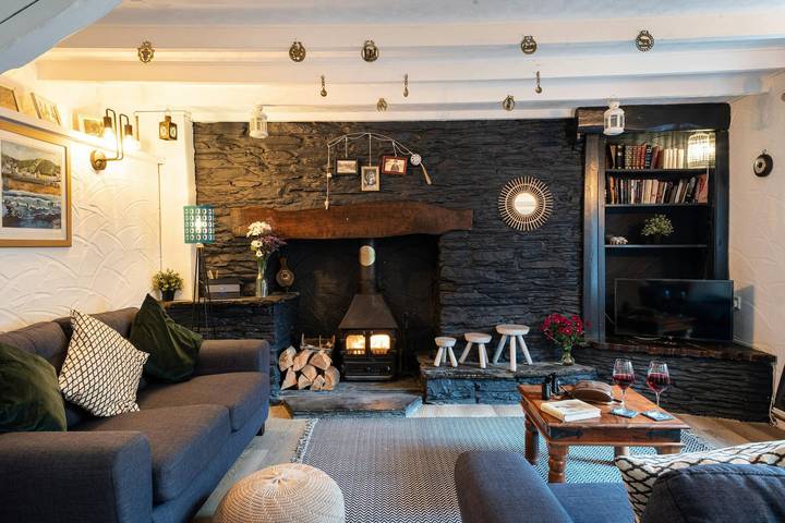Cottage for 6 people, with terrace and garden in Llangrannog