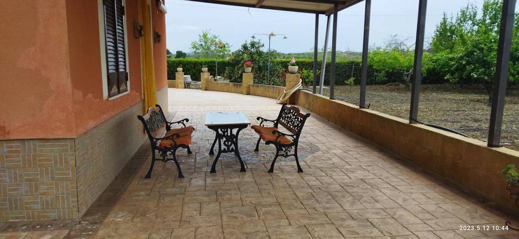 Location de vacances pour 4 personnes, avec vue et jardin à Mazzarino - 2