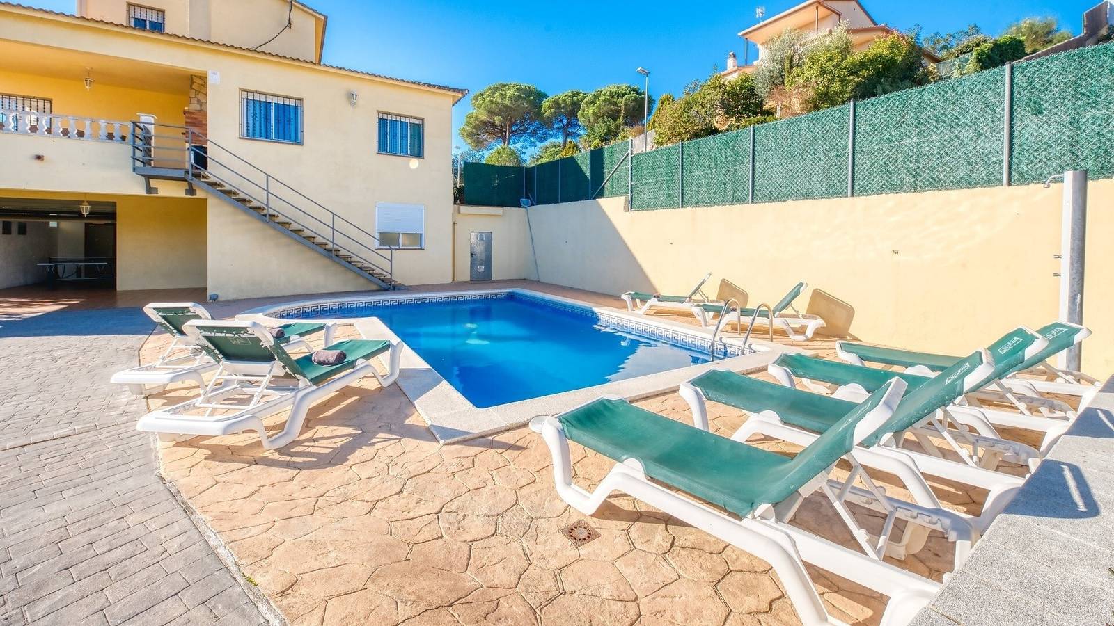 Villa 'Costacabana - Villa Holiday' mit Meerblick, Privatem Pool und Wlan in Lloret de Mar, Costa Brava
