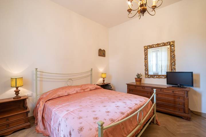 Geheel appartement, Appartement 'Casa I Pini' met privé-tuin en Wi-Fi in Terranuova Bracciolini, Valdarno