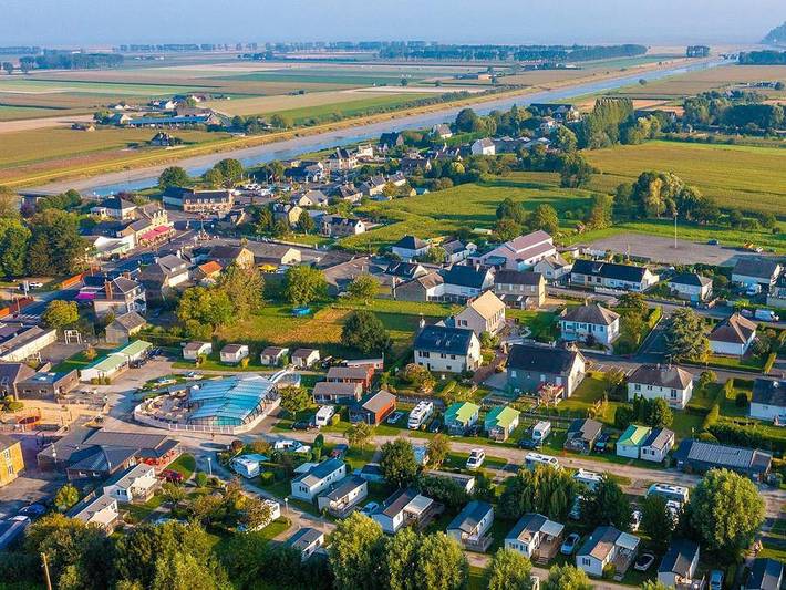 Location de vacances pour 4 personnes, avec Terrasse et Bassin pour enfant à Beauvoir