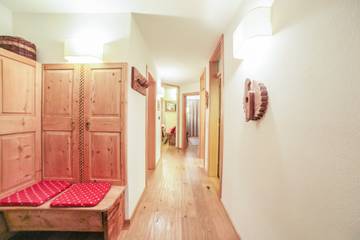 Ferienwohnung für 8 Personen in Plan da Tieja, Wolkenstein, Bild 4
