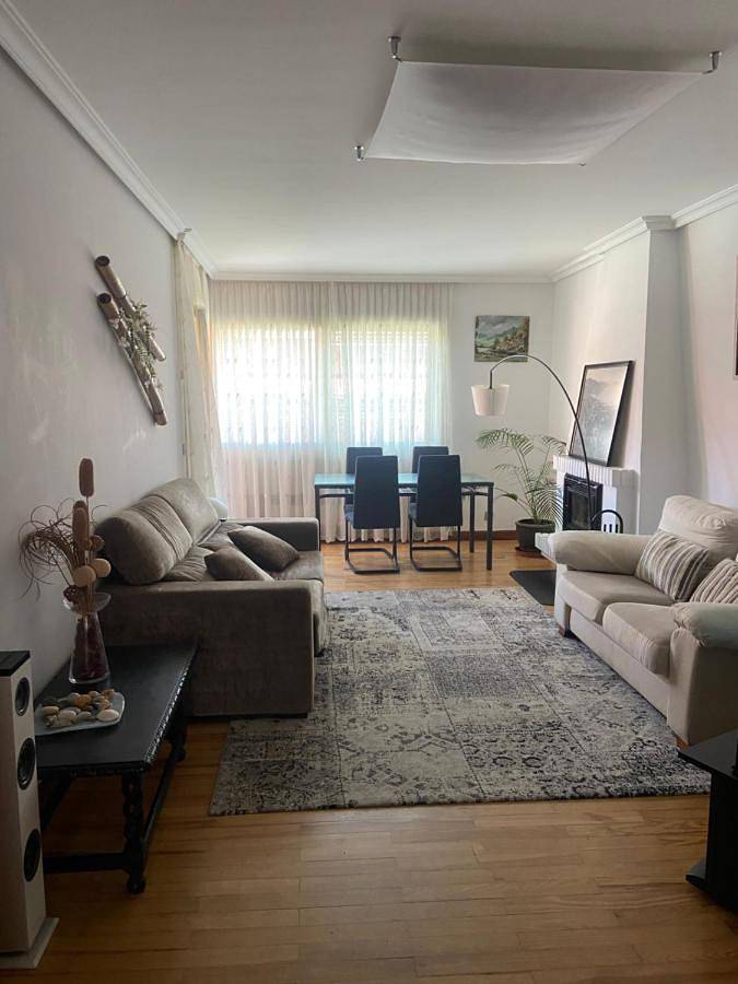 Appartement entier, Three-Bedroom Apartment in Zarauzko hondartza (Zarautz), Zarautz