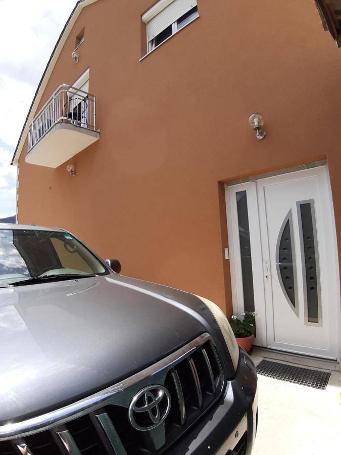 Maison d’hôte pour 3 personnes, avec vue et balcon dans Région de Zadar - 2