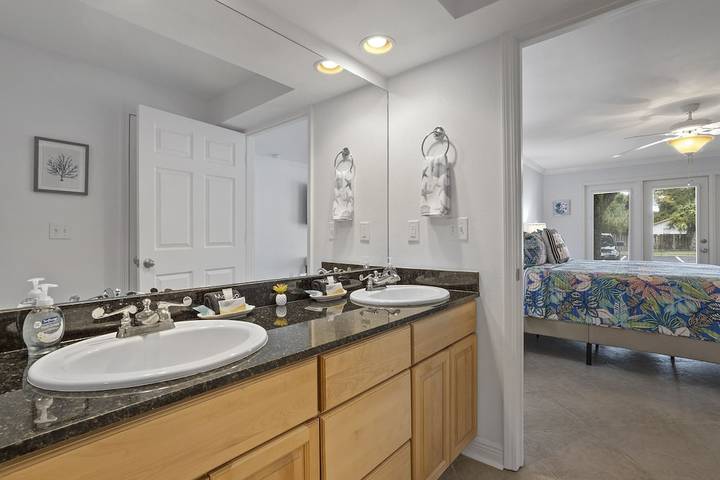 Vacation rental for 6 people, with terrace and pool in Biloxi