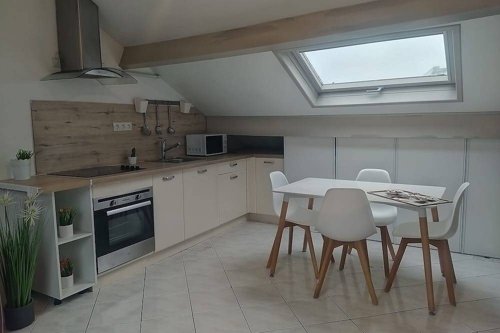 Apartamento entero, Very nice apartment 3min train station and 16 min Paris in Le Raincy, Sena-Saint Denis