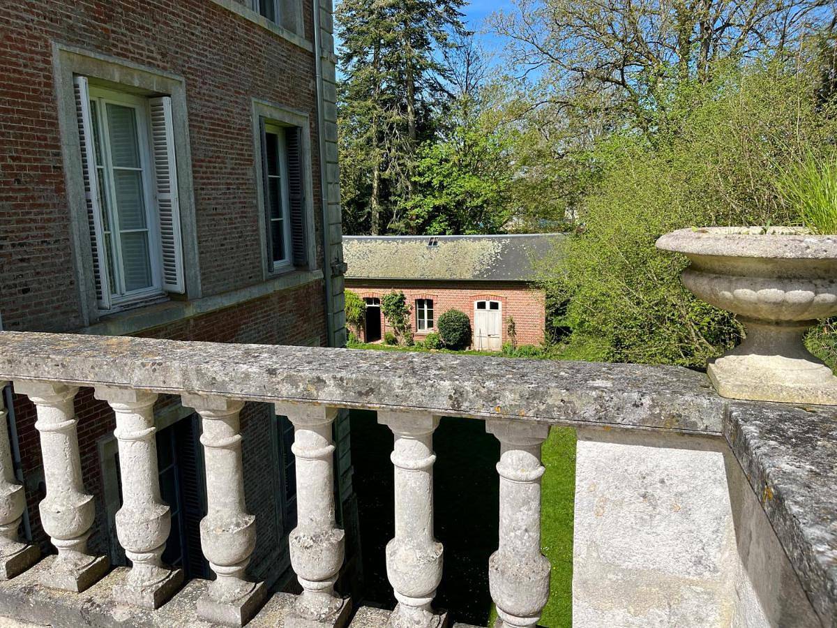 Double Room with Garden View in Saint-Aubin-de-Scellon, Région de Bernay