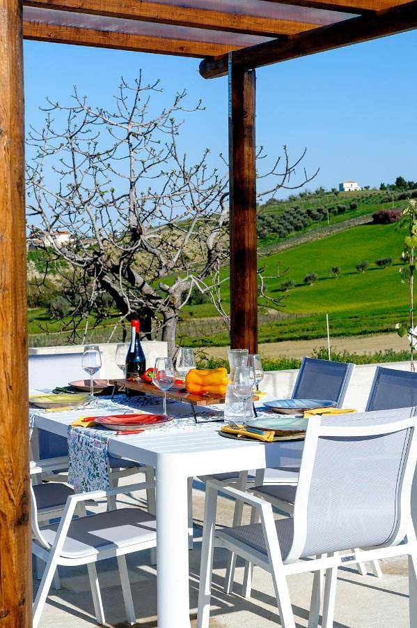 Three-Bedroom Villa in Offida, Ascoli Piceno Provinz