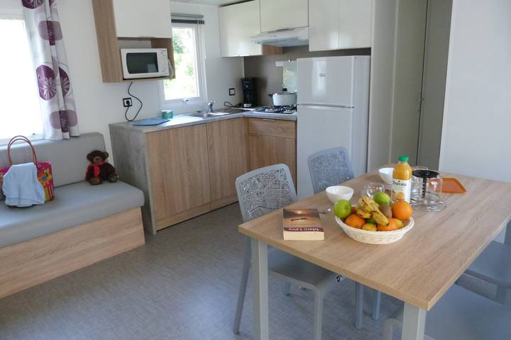Location de vacances pour 7 personnes, avec piscine et terrasse, animaux acceptés dans Penvins - 2