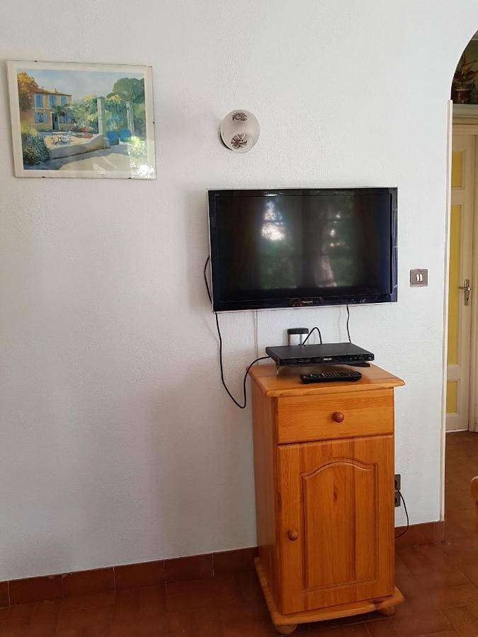 Two-Bedroom House in Antibes, Mittelmeerküste (Frankreich)