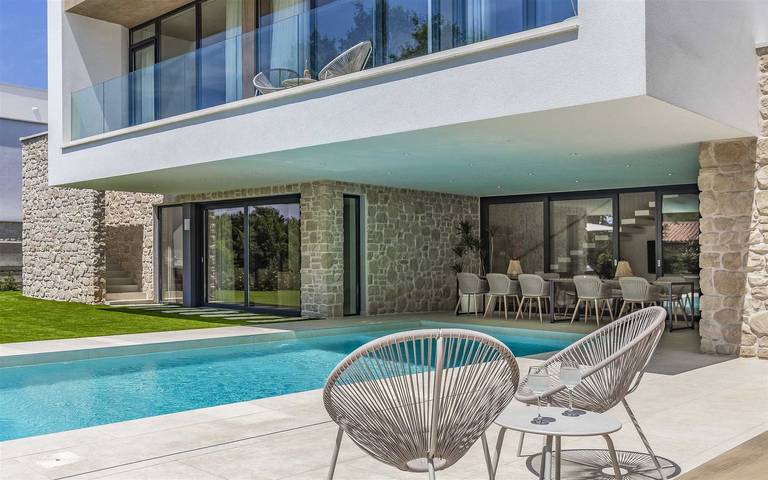Villa pour 12 personnes, avec jardin et piscine ainsi que terrasse et sauna à Pomer - 4