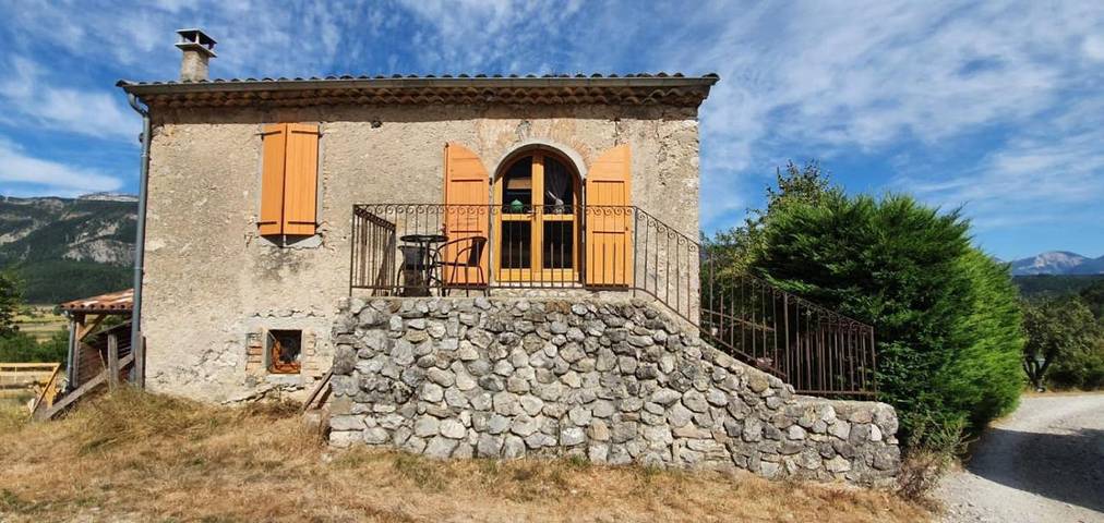 Appartement de vacances pour 3 personnes, avec terrasse et jardin