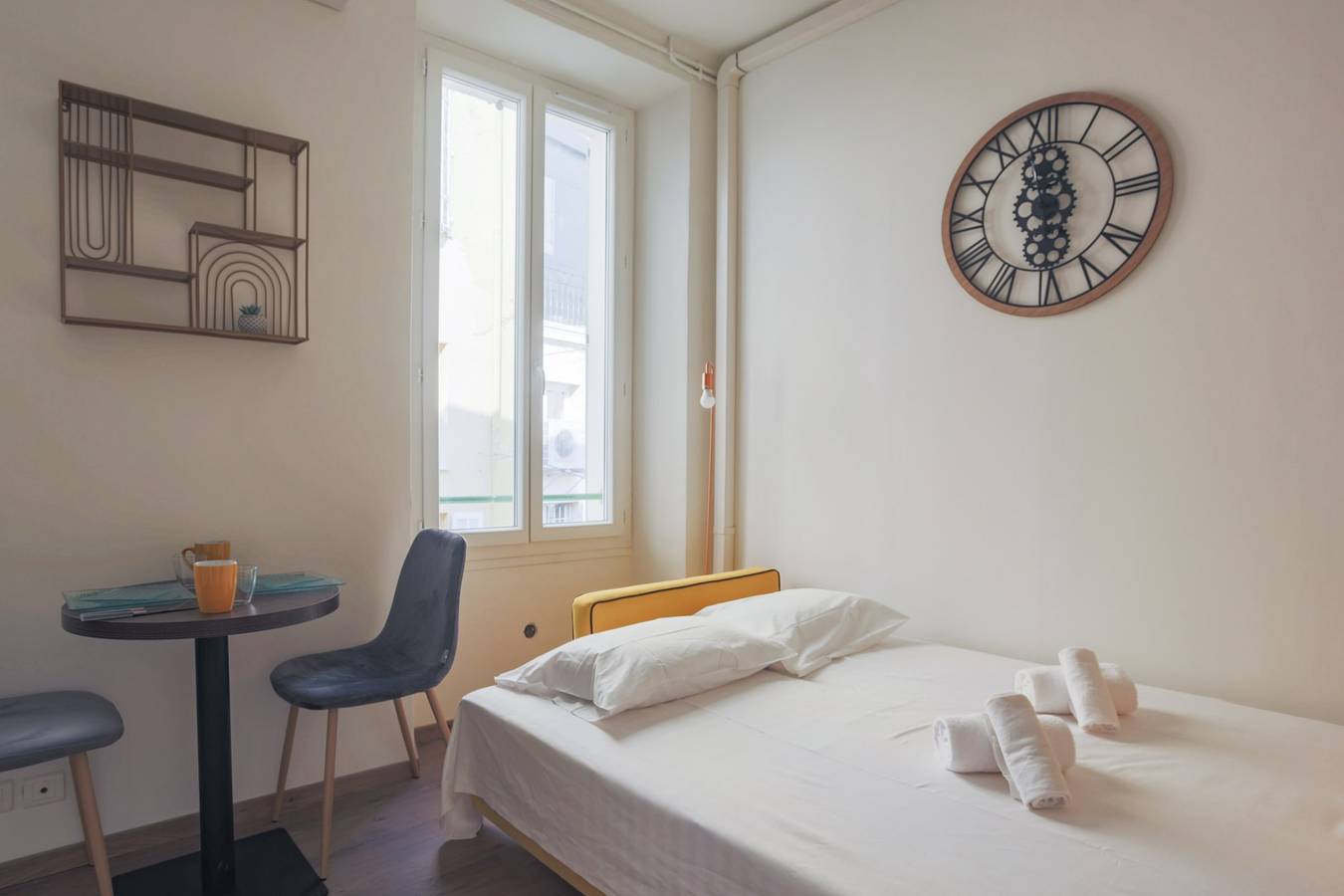 Entire studio, Studio Soleil - Welkeys in Cannes, Mediterranean Coast (France)