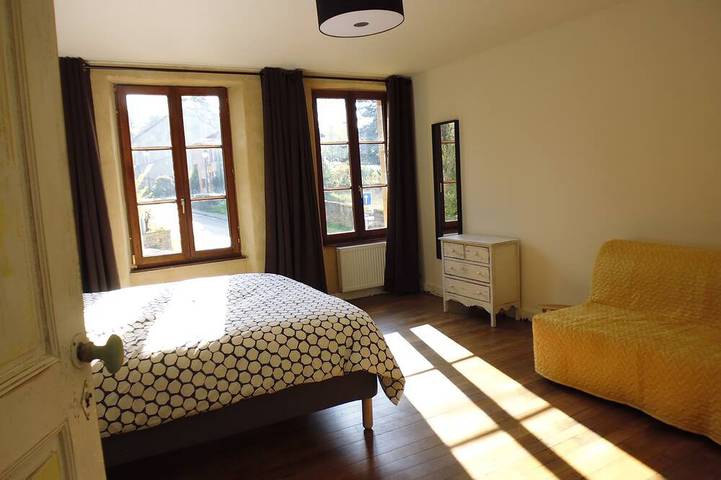 Gîte pour 15 personnes, avec jardin dans Virton - 3