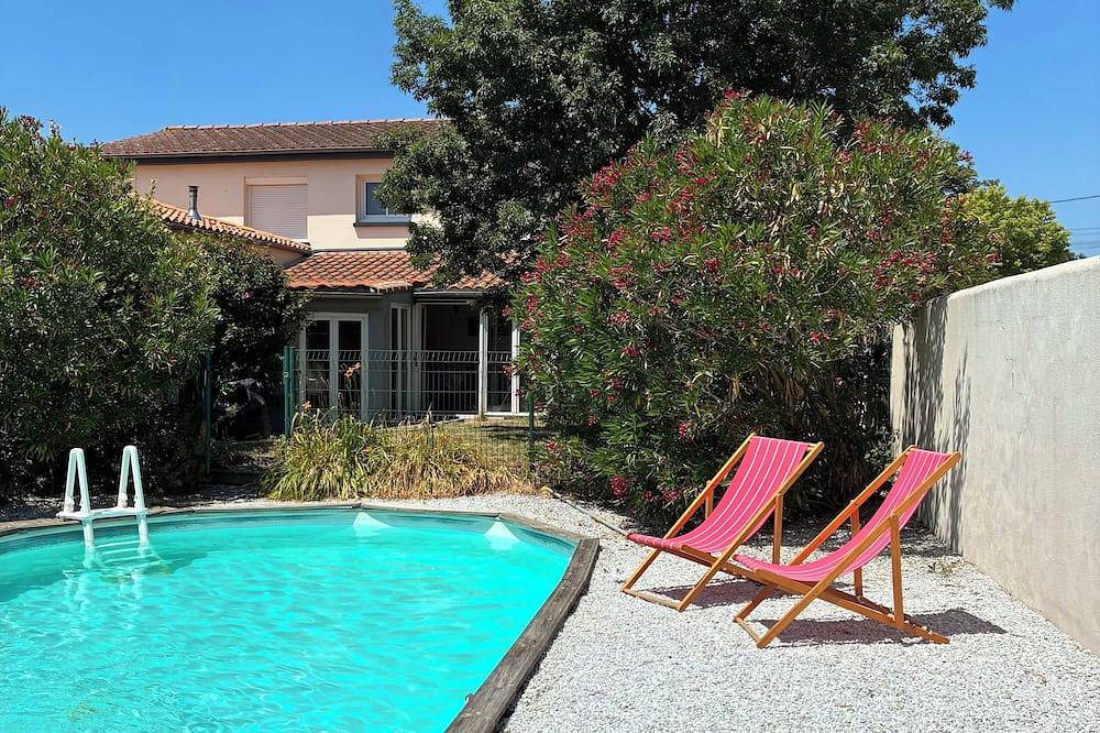 House with private pool and large garden in Nieul-sur-Mer, Región de La Rochelle