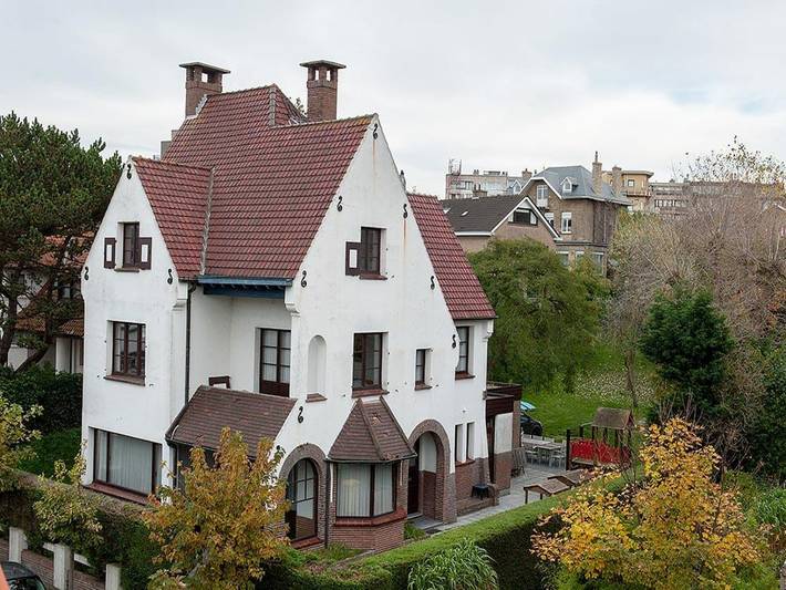 Ferienhaus für 12 Personen, mit Terrasse und Garten in De Panne