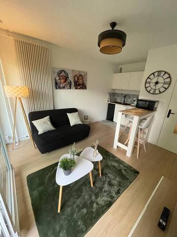 Gîte pour 2 personnes, avec jardin ainsi que vue et balcon à Erstein