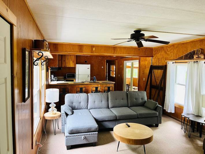 Camping for 4 people, with yard and terrace in New England