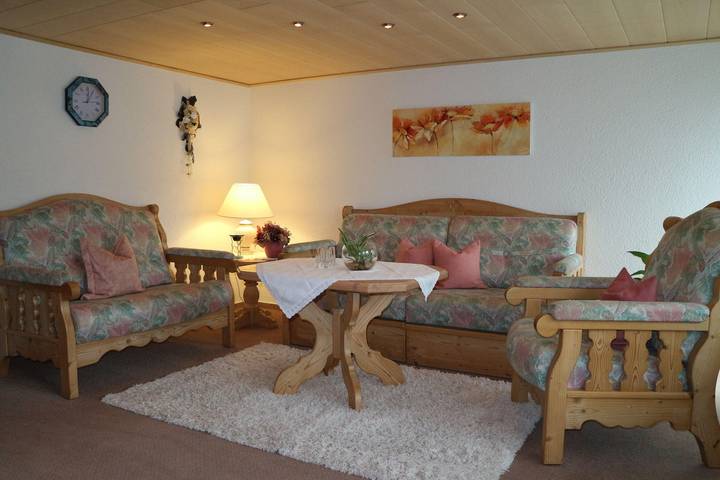 Ferienwohnung für 2 Personen, mit Balkon und Terrasse sowie Garten in Gutach (Schwarzwaldbahn) - 2