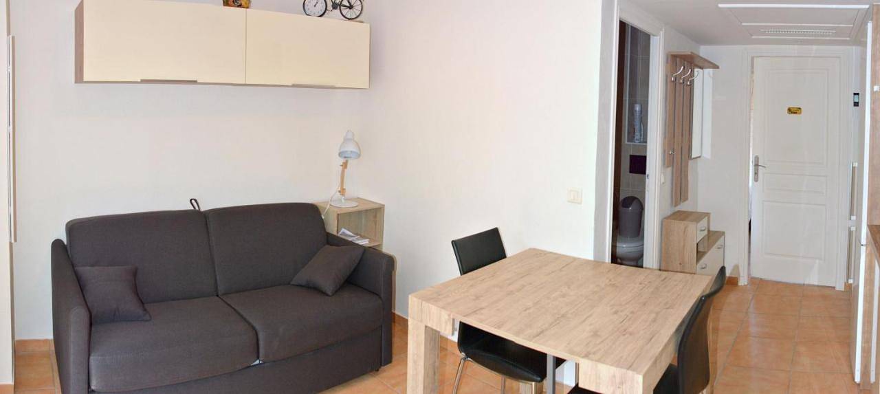 Apartment with Garden View in Antibes, Côte méditerranéenne (France)