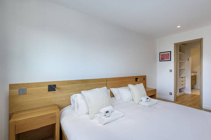 Villa pour 8 personnes, avec jardin et balcon à Veyrier-du-Lac - 2