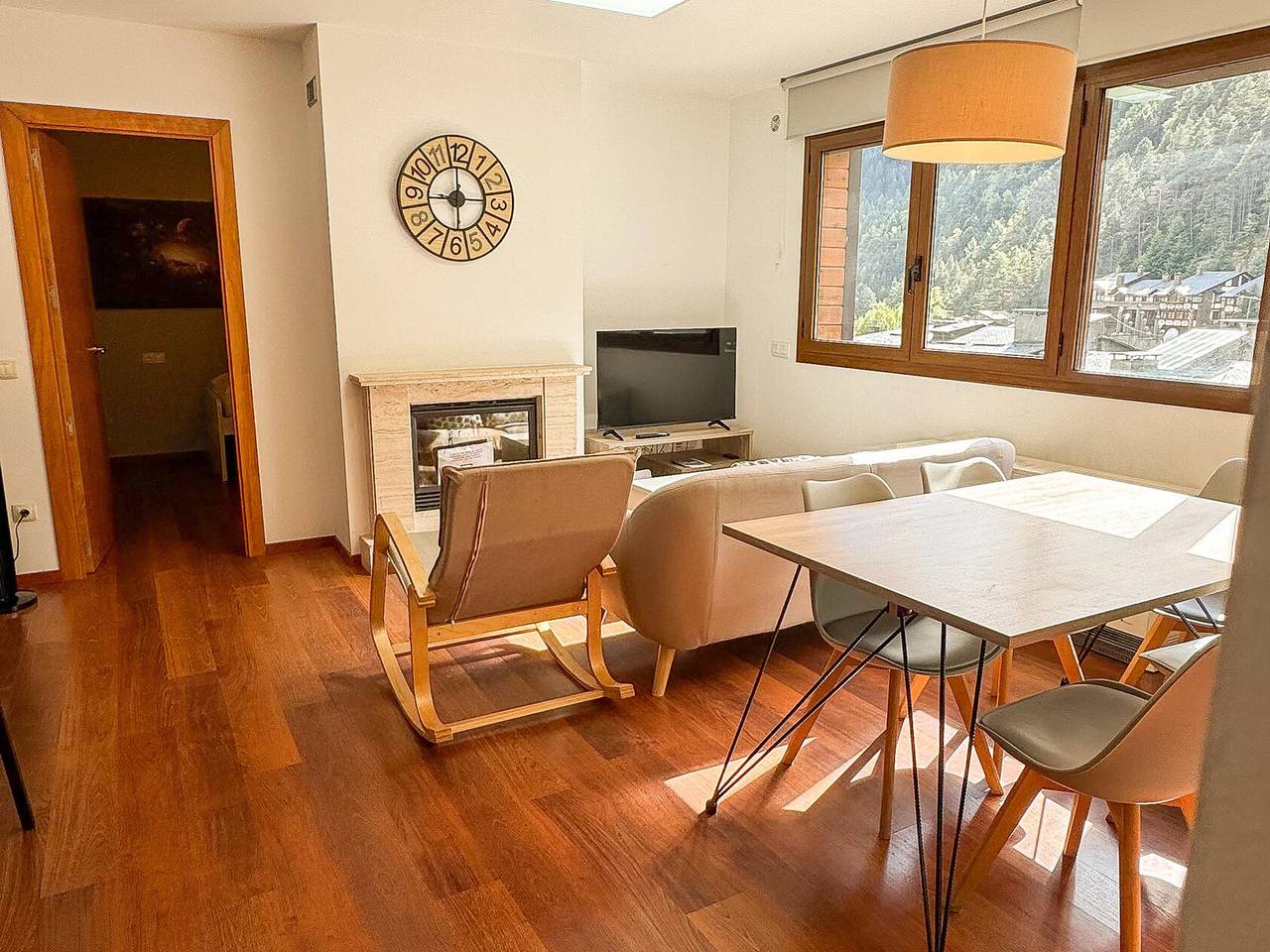 Appartement entier, Appartement Moderne, 5 pers, 2 Chambres, Parking inclus in Pal Arinsal