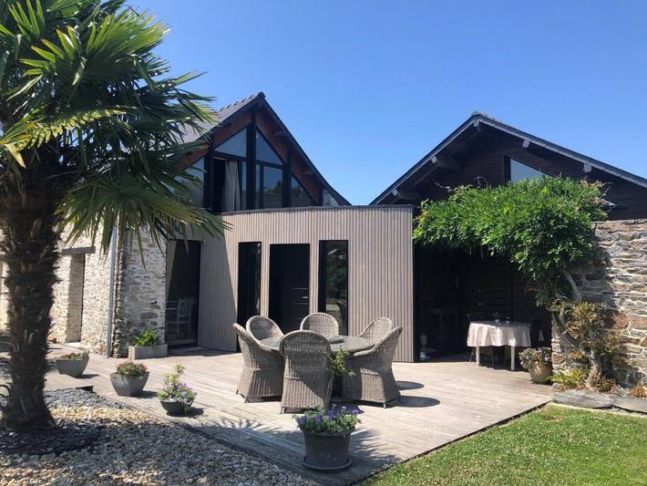 Maison de vacances pour 6 personnes, avec piscine ainsi que jacuzzi et terrasse