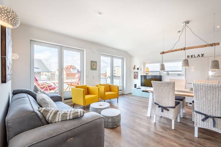 Ferienwohnung für 4 Personen, mit Balkon und Terrasse in Laboe