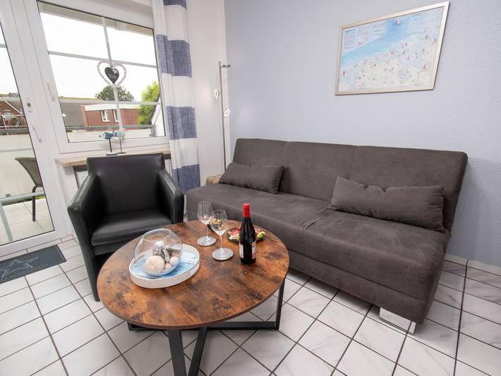 Ferienwohnung für 4 Personen, mit Balkon und Garten in Norden-Norddeich - 3