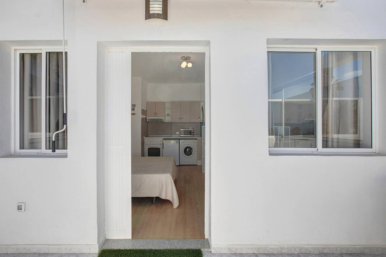 Vakantiestudio 'Estudio 4 Costa Adeje' met zeezicht, gedeeld zwembad en wifi, foto 12