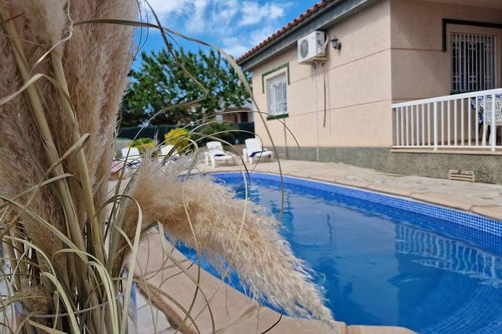 Chalet für 6 Personen, mit Terrasse und Garten, mit Haustier in Riumar