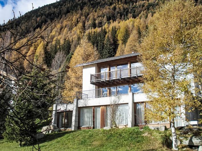 Ferienwohnung für 4 Personen, mit Terrasse und Garten in Bever