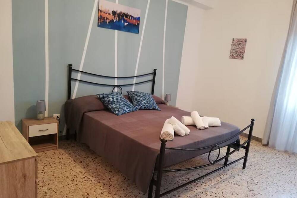 The view of the harbor in Porto Santo Stefano, Provincia de Grosseto