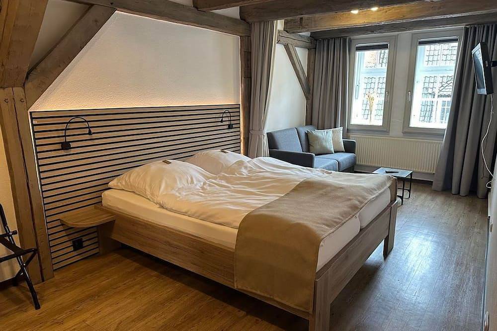 Apartamento entero, 3rd floor: Apartment with 2 bedrooms and shower - Brauberger's Ferienwohnung in Lübeck, Bahía de Lübeck