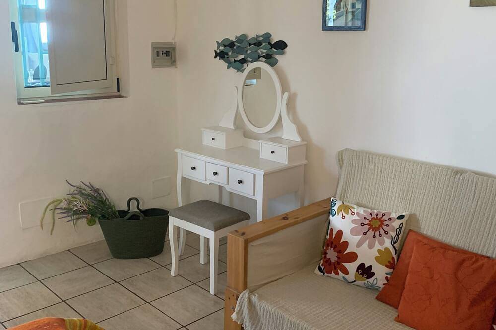 Castro: Haus mit großem Garten und privatem Zugang zum Meer in Castro (Lecce), Lecce Provinz