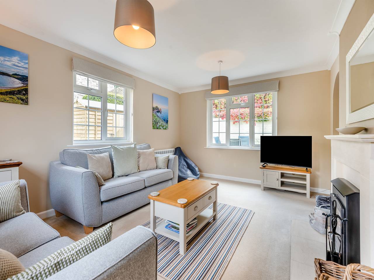 The Retreat Lulworth in Lulworth Cove, Dorset