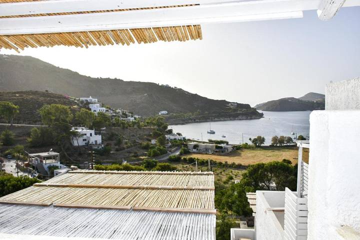 Maison d’hôte pour 4 personnes, avec vue et terrasse dans Patmos - 2
