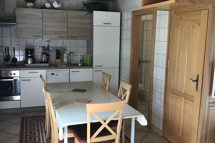 Frühlingserwachen in sehr gemütlicher Ferienwohnung! Kaminofen- Garten - Seenähe in Grimnitzsee, Joachimsthal