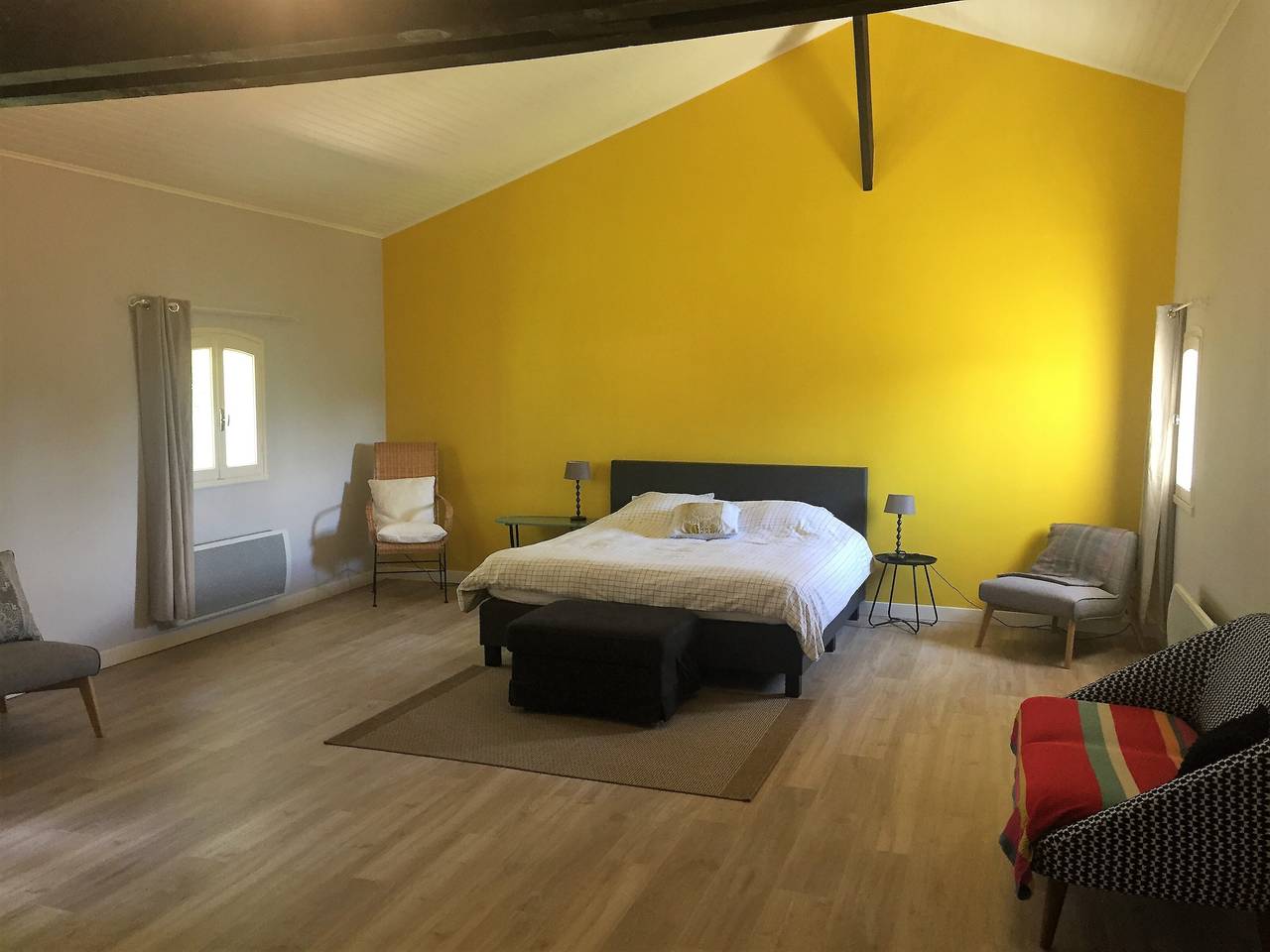 Villa Oléandre mit großem Privatpool, Chassiers Ardèche in Chassiers, Parc naturel régional des Monts d'Ardèche
