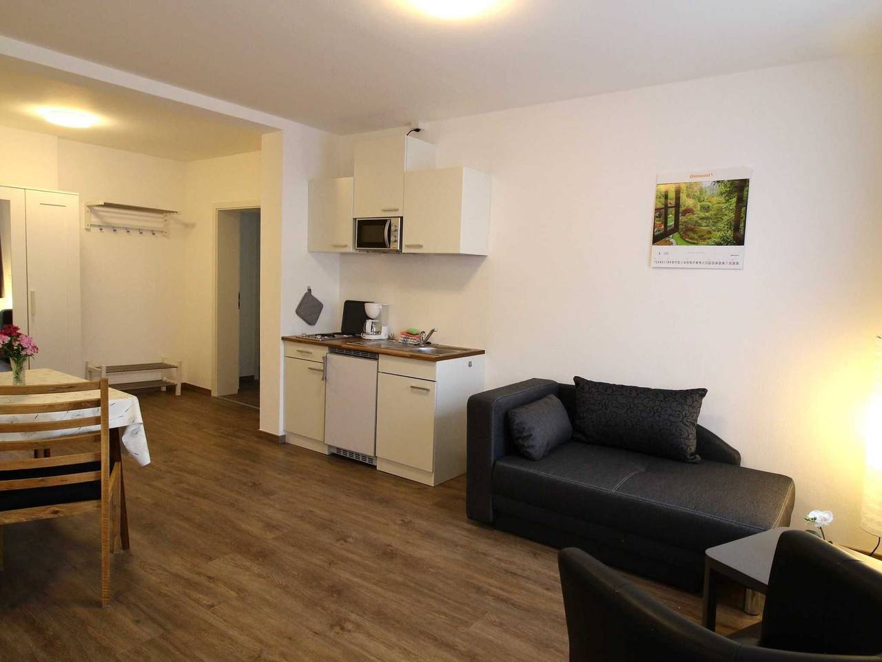 Ganze Ferienwohnung, Gästehaus Wollmert - Ferienappartement Nr. 1 in Reinhardshausen, Bad Wildungen