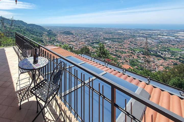 Ferienhaus für 4 Personen, mit Balkon - 1